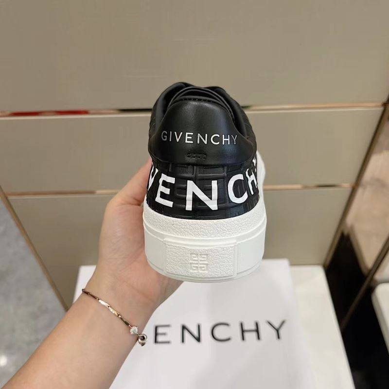 Givenchy Sneakers